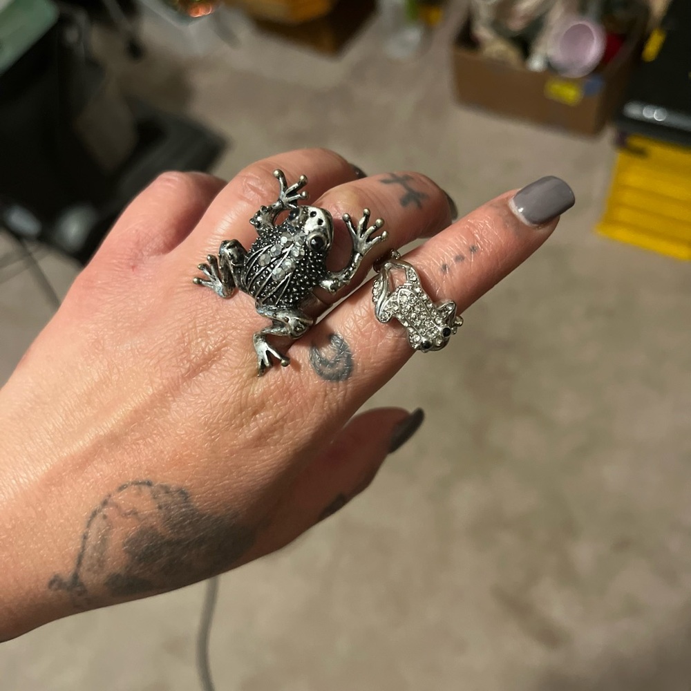 Frog rings 🐸 - Picture 2 of 5